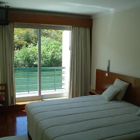 酒店 Sao Cristovao Nature Country 2*